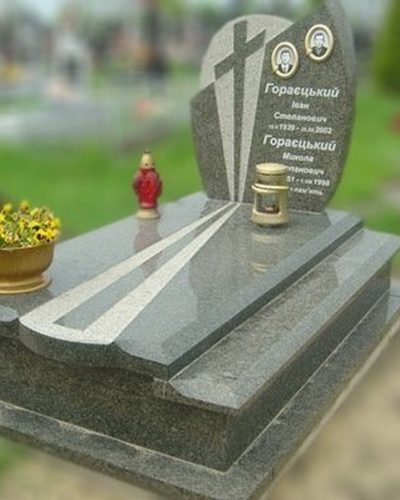 dvojnoypamjatnik035