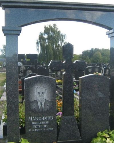 dvojnoypamjatnik044