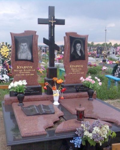 dvojnoypamjatnik056