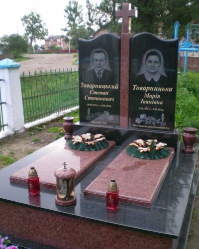 dvojnoypamjatnik059