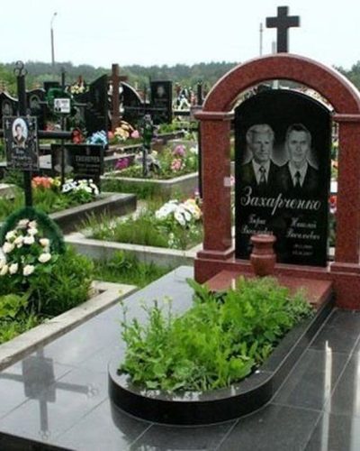dvojnoypamjatnik120