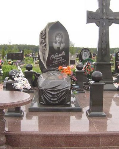 memorial013