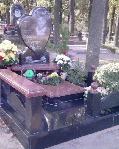 memorial032
