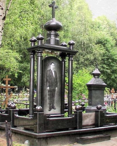 memorial058