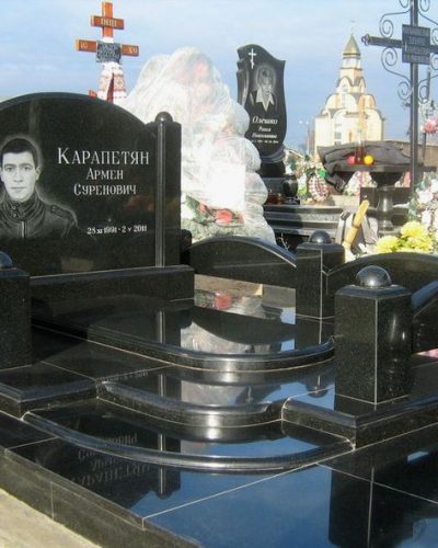 memorial079