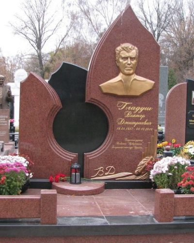 memorial090